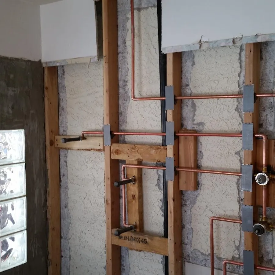 Copper pipe installation for Emergency Plumber in Del Rio